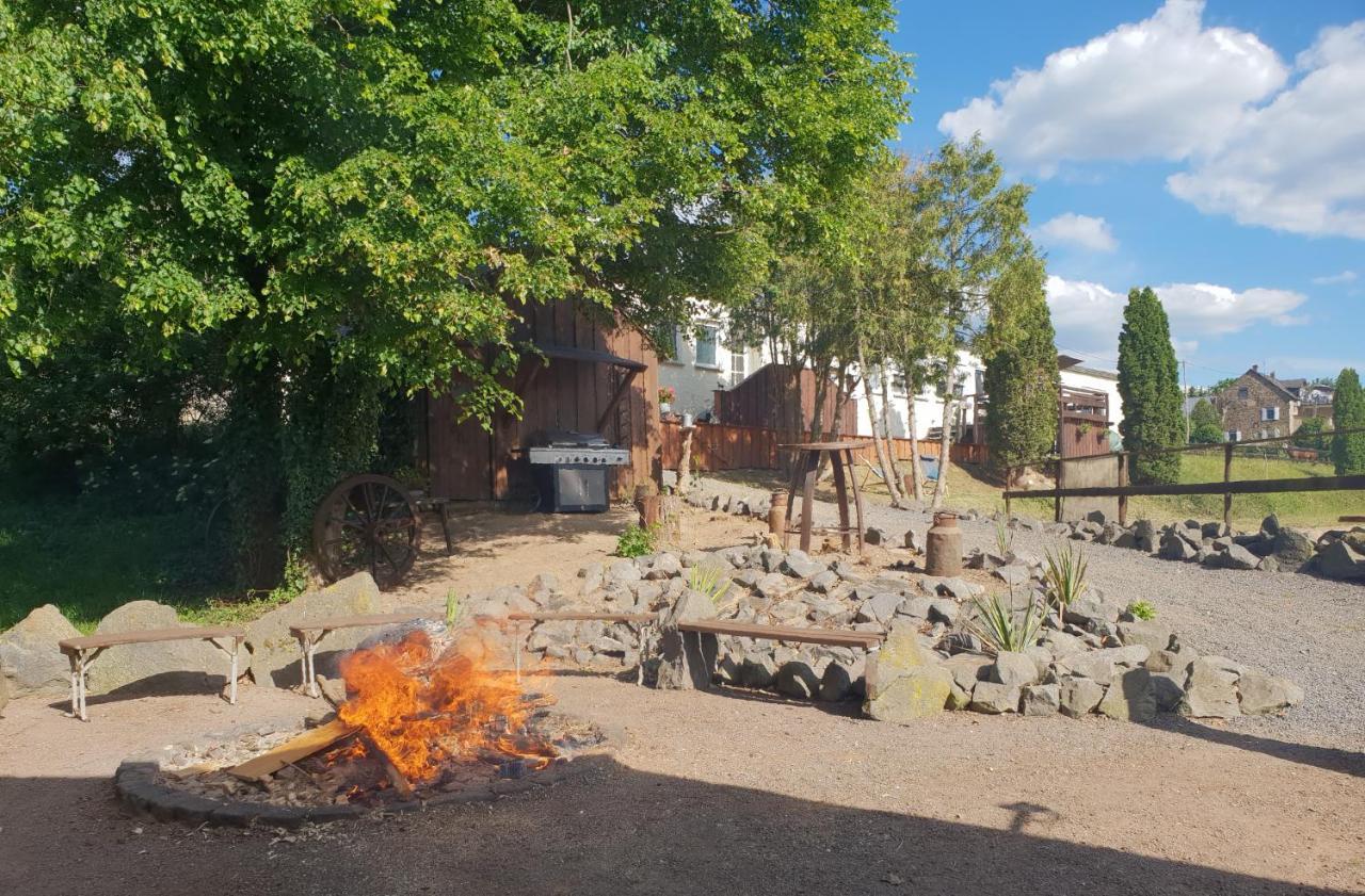 Besondere Ferienwohnung Spirit Auf Idyllischem Reiterhof Nahe Burg Eltz Münstermaifeld Dış mekan fotoğraf